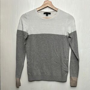 Ann Taylor Gray and White Colorblock Sweater